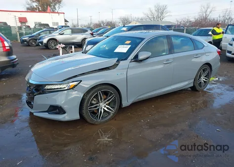 2022 Honda Accord Hybrid Touring z USA, uszkodzony, nr VIN 1HGCV3F9XNA003111